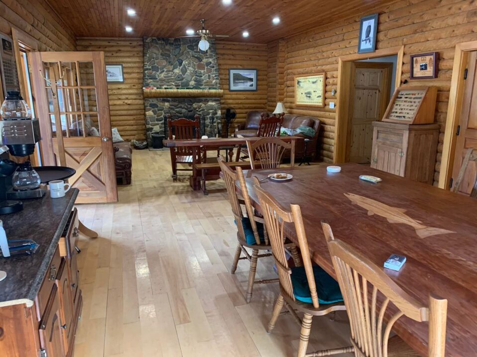 restioguche lodge dining room