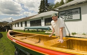 Our Canoes – Restigouche River Lodge